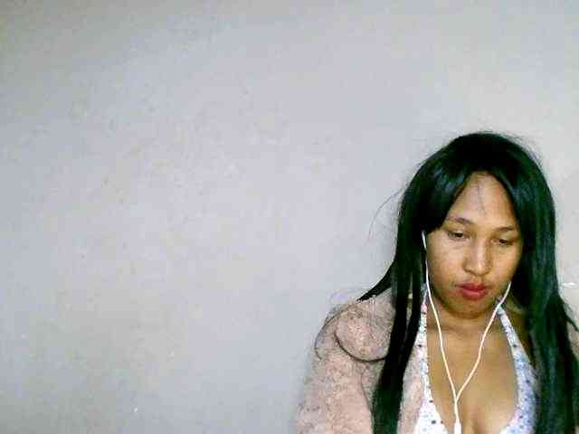 HelenGLOW webcam