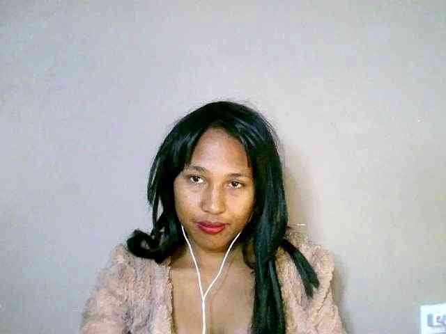 HelenGLOW webcam