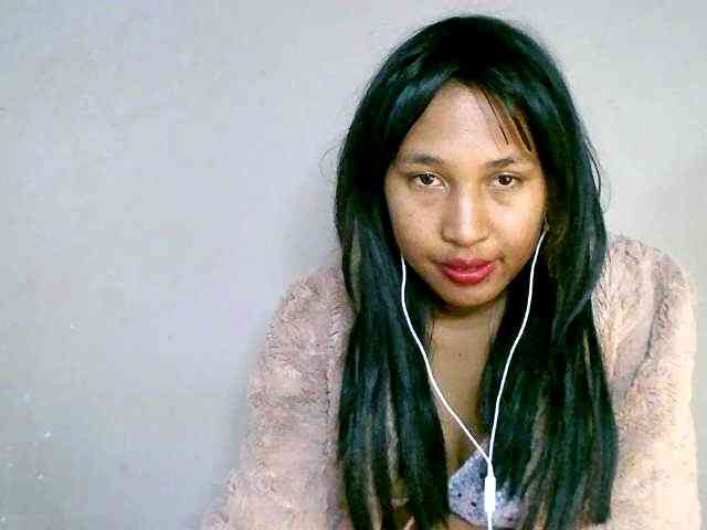 HelenGLOW webcam