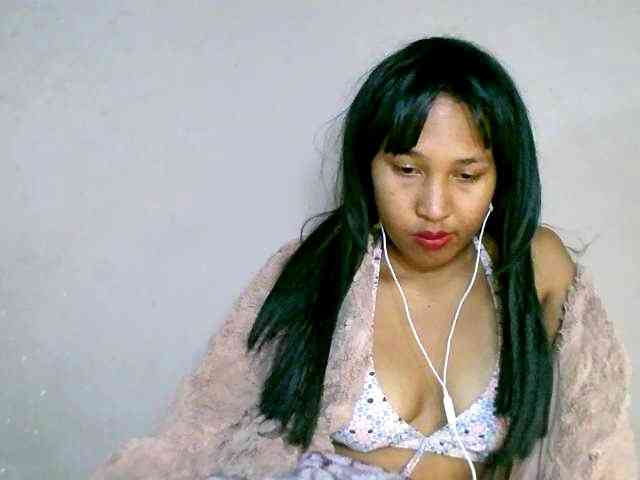 HelenGLOW webcam