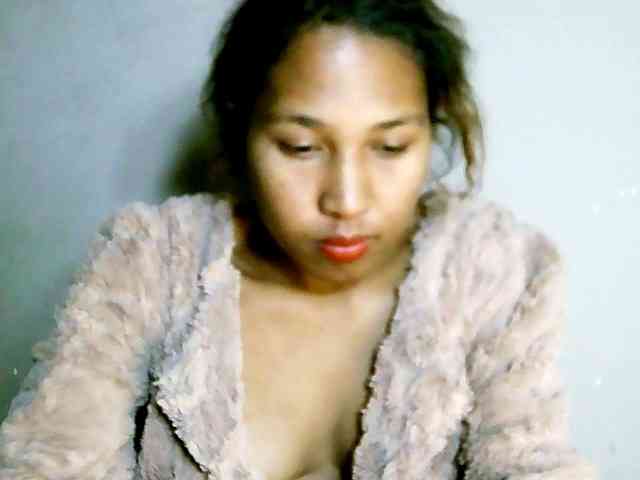 HelenGLOW webcam