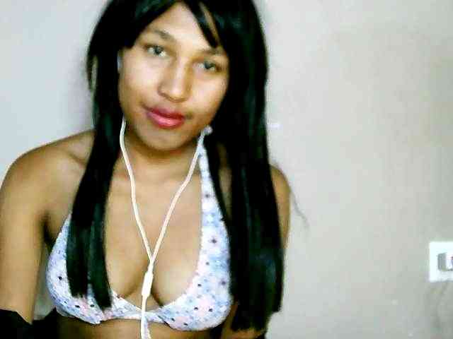 HelenGLOW webcam
