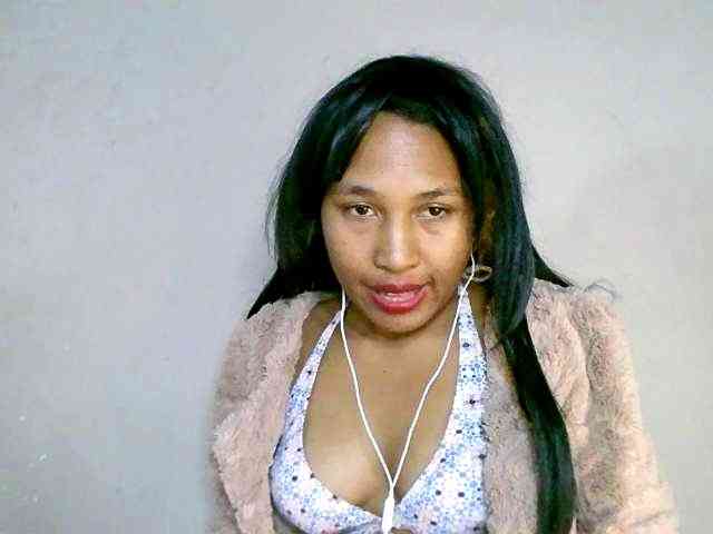 HelenGLOW webcam