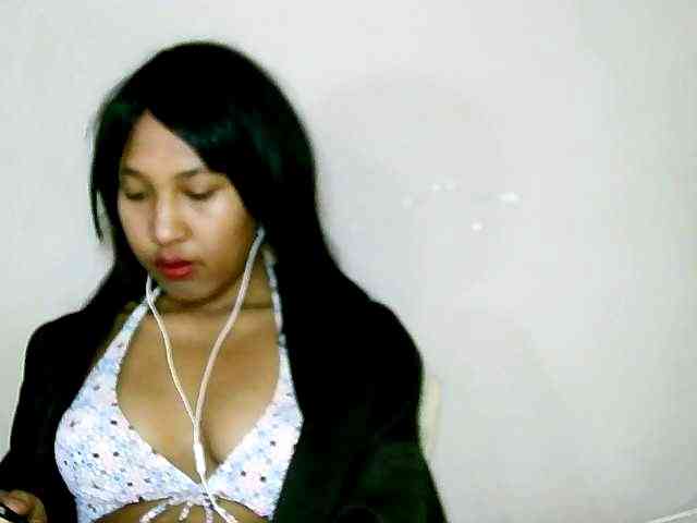 HelenGLOW webcam