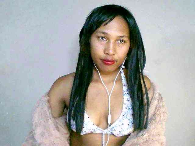 HelenGLOW webcam