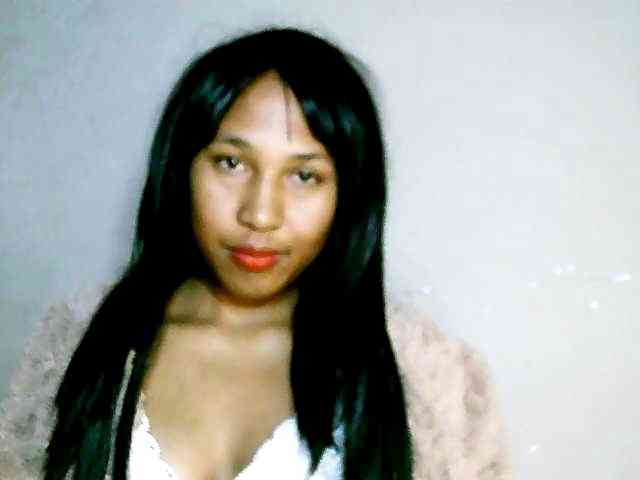 HelenGLOW webcam