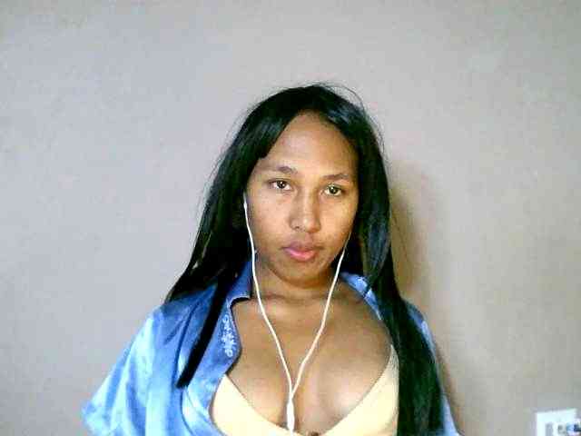 HelenGLOW webcam