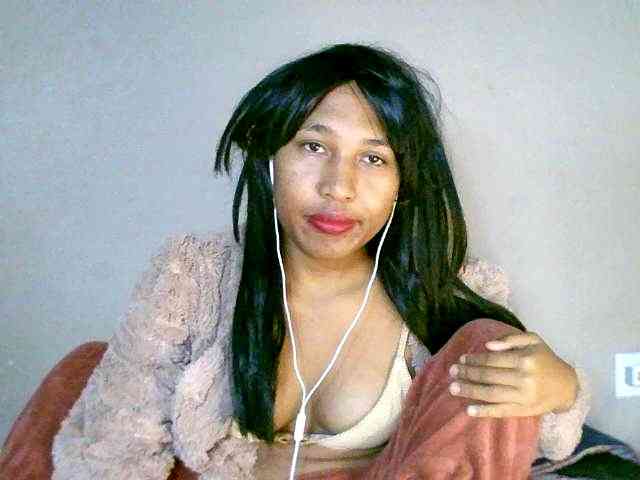 HelenGLOW webcam