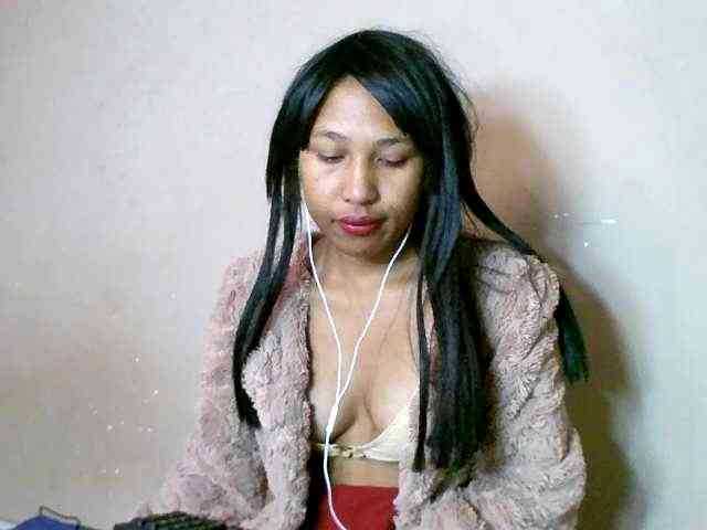 HelenGLOW webcam