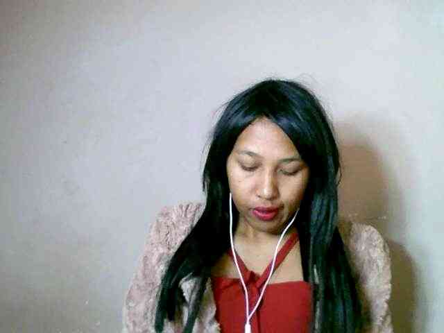 HelenGLOW webcam