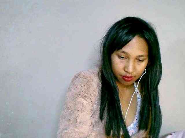 HelenGLOW webcam