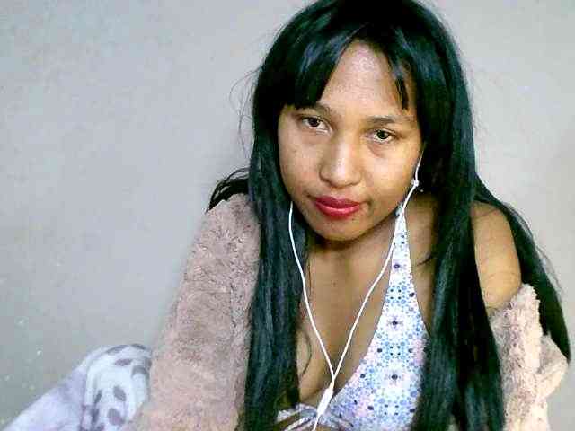 HelenGLOW webcam