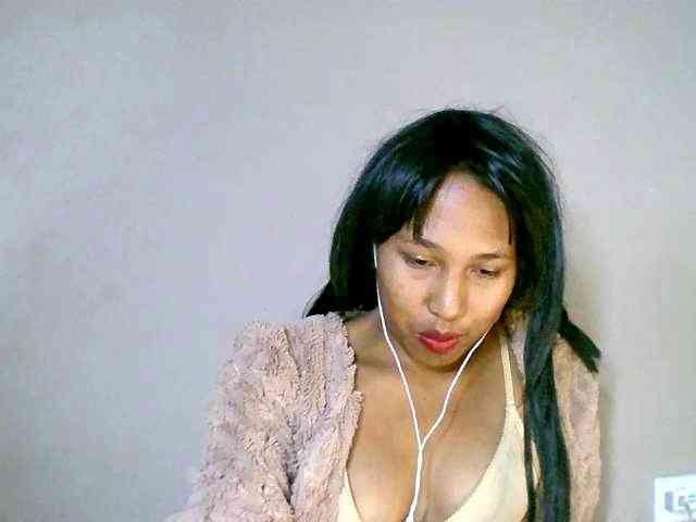HelenGLOW webcam