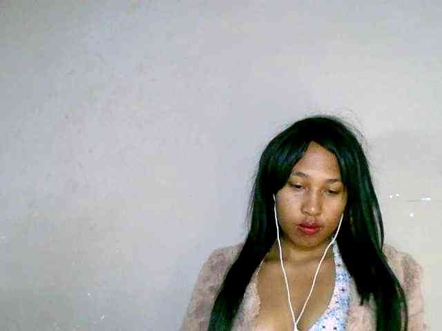 HelenGLOW webcam