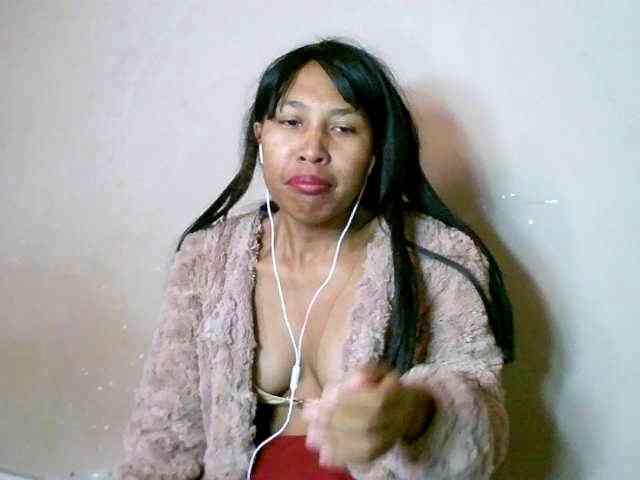 HelenGLOW webcam