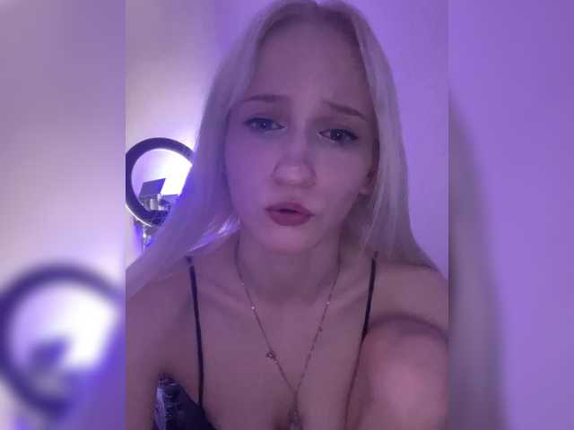  angelmee chat room