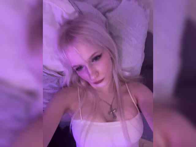 angelmee webcam