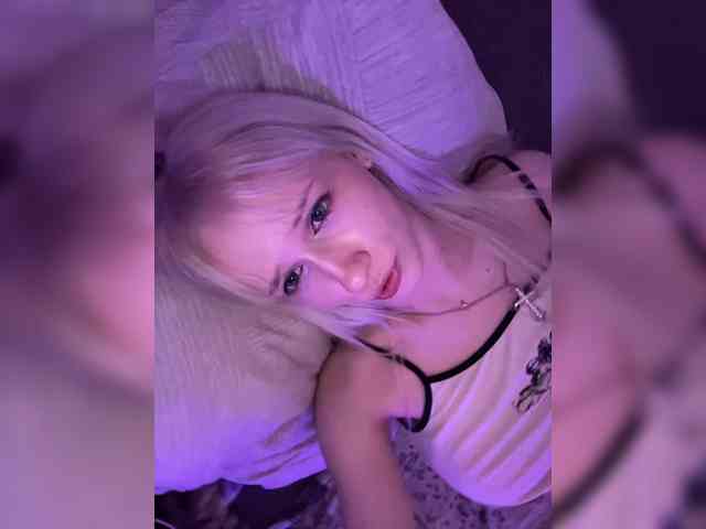 angelmee webcam