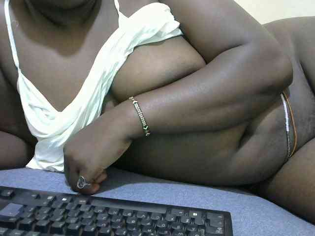 Freaky-kailah webcam