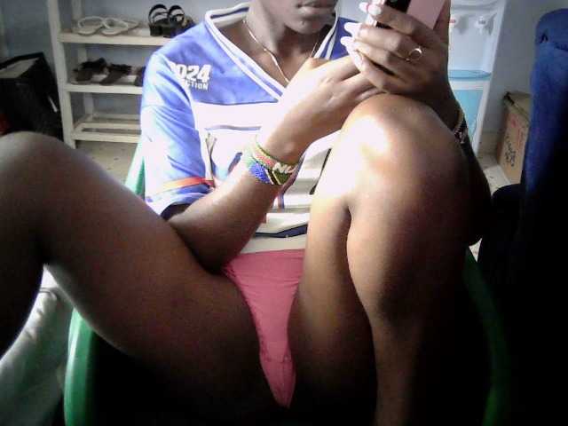 Tightpussy Live Cam on BongaCams