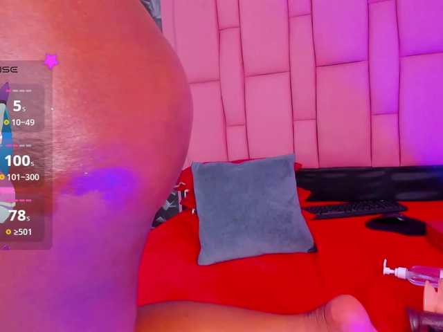 alice-rouusse's BongaCams show and profile