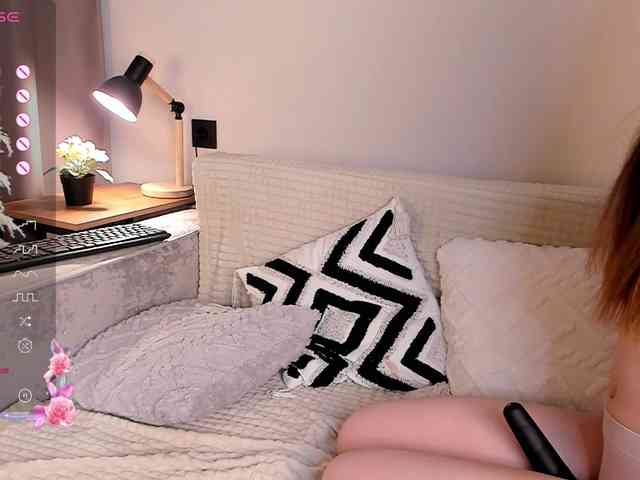 EdnaEvan webcam