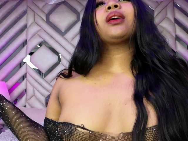  AmaraLuxe chat room