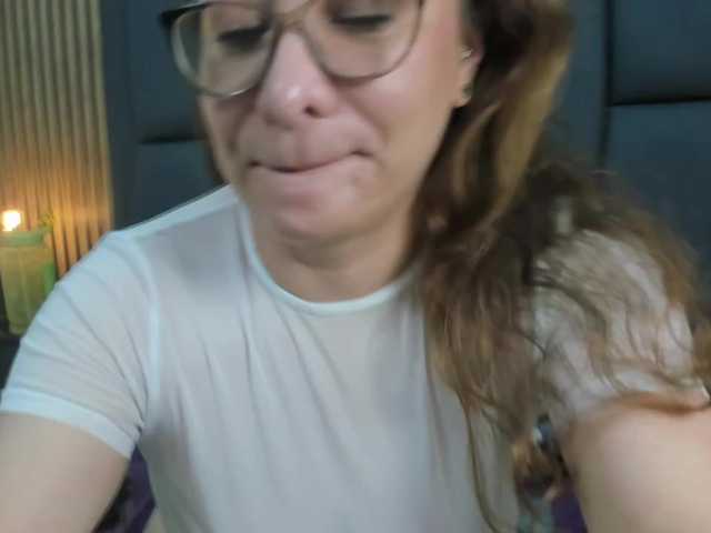  chanellblonde chat room