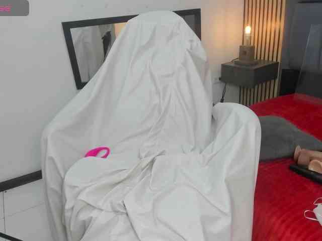 chanellblonde webcam
