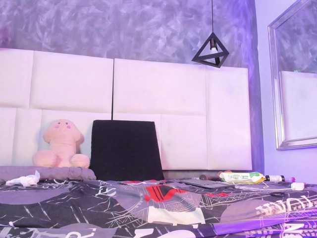 Tracy-Wright's BongaCams show and profile