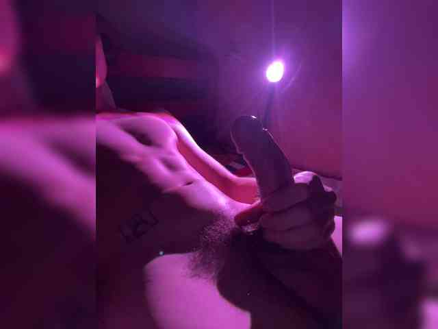 Intimol Live Webcam on BongaCams