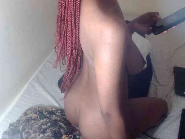Spicydebby webcam