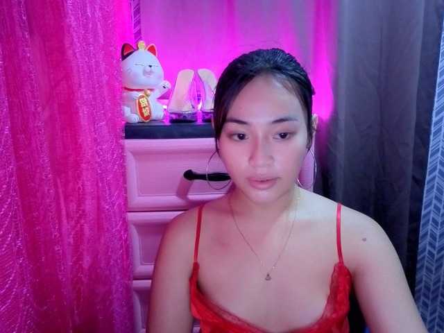 LovelyLeah23 webcam