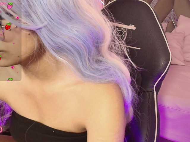 HANNI-TAY's BongaCams show and profile