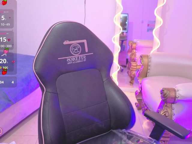 HANNI-TAY's BongaCams show and profile