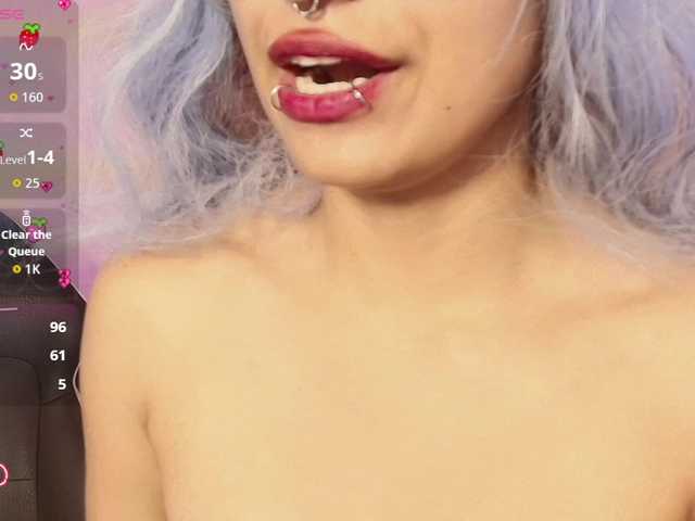 HANNI-TAY's BongaCams show and profile