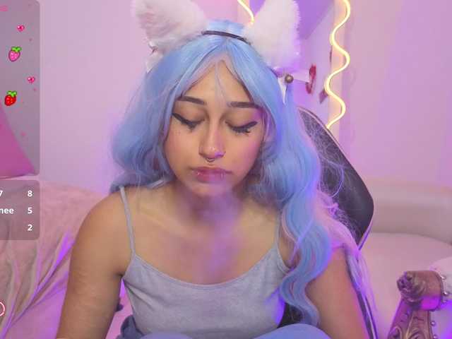 HANNI-TAY's BongaCams show and profile