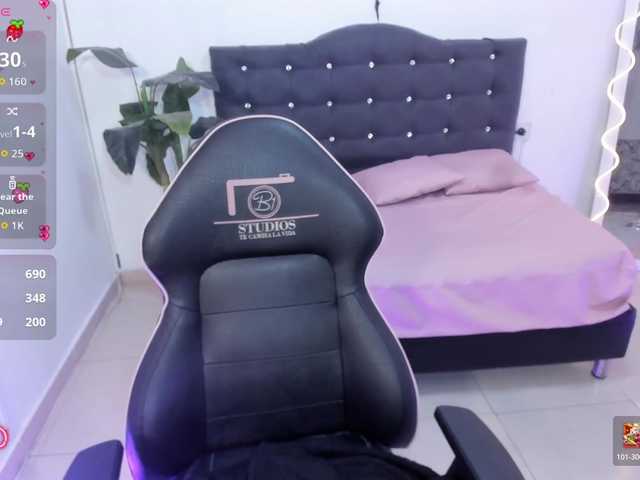 HANNI-TAY's BongaCams show and profile