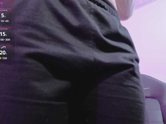 ZURY-TAY's BongaCams show and profile