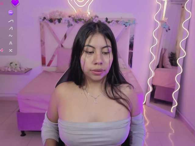 ZURY-TAY's BongaCams show and profile