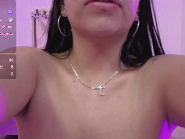ZURY-TAY's BongaCams show and profile