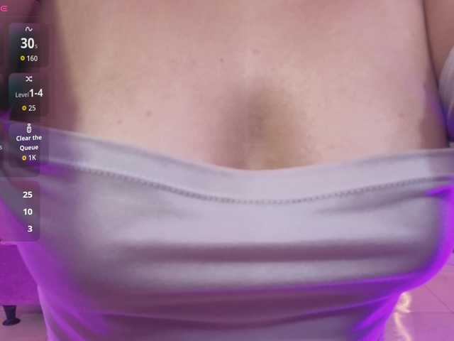 ZURY-TAY's BongaCams show and profile