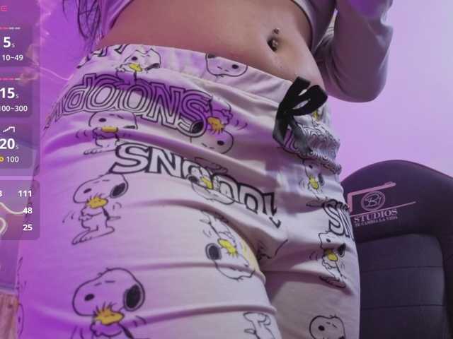 ZURY-TAY's BongaCams show and profile