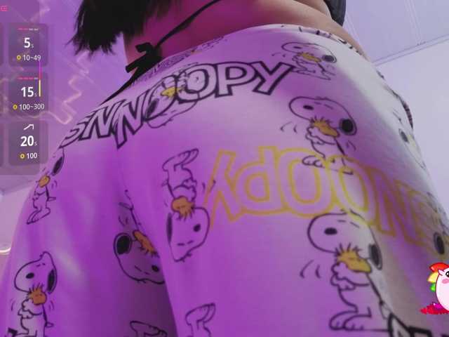 ZURY-TAY's BongaCams show and profile