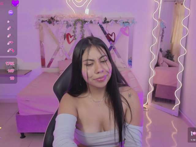 ZURY-TAY's BongaCams show and profile