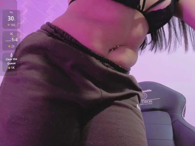 ZURY-TAY's BongaCams show and profile