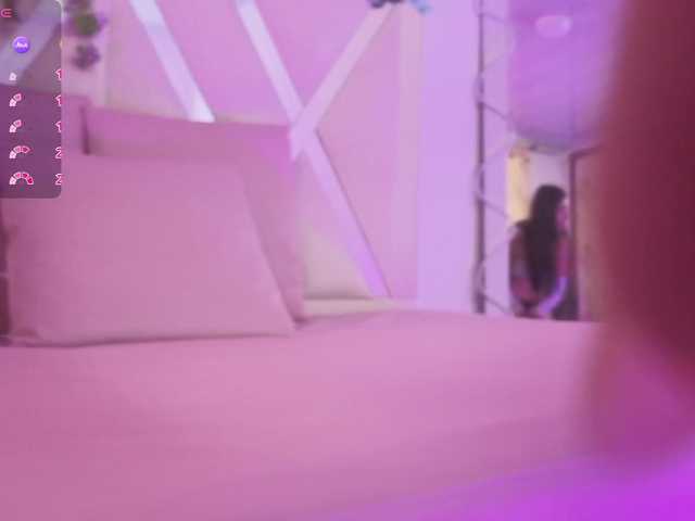 ZURY-TAY's BongaCams show and profile