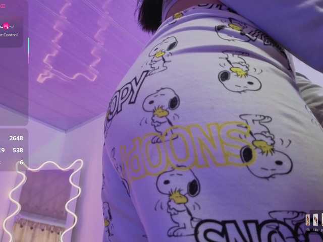 ZURY-TAY webcam bongacams model stream image