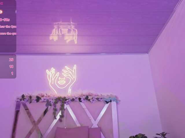 ZURY-TAY's BongaCams show and profile