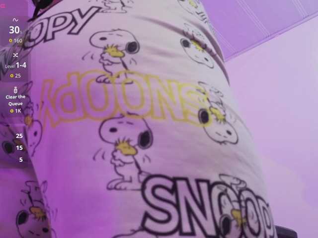 ZURY-TAY's BongaCams show and profile